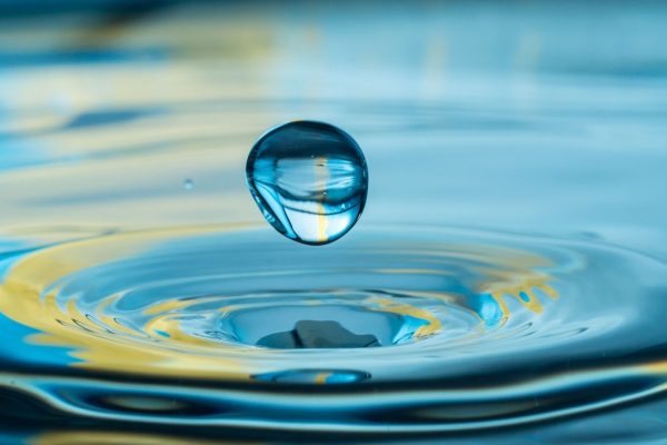 acqua-senza-impurità